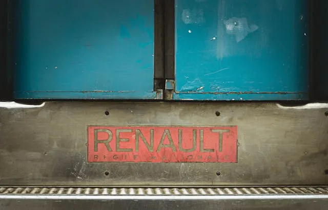 Zdjęcie Renault Master - jaki silnik wybrać, by uniknąć kosztownych błędów?
