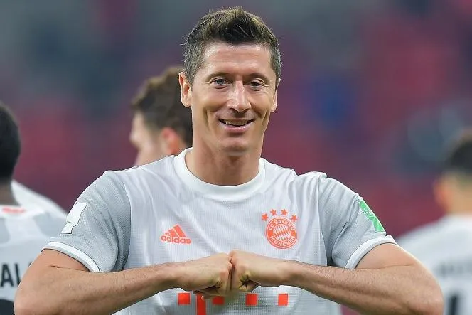Zdjęcie Ile zarabia Robert Lewandowski dziennie? Zaskakujące fakty o jego dochodach