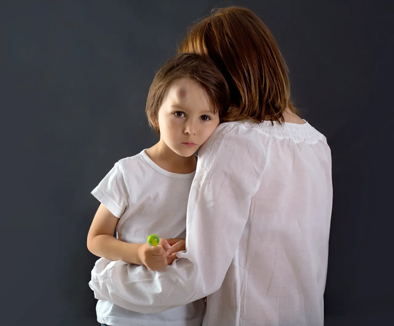 Zdjęcie Guz na czole u dziecka - skuteczne sposoby na łagodzenie objawów