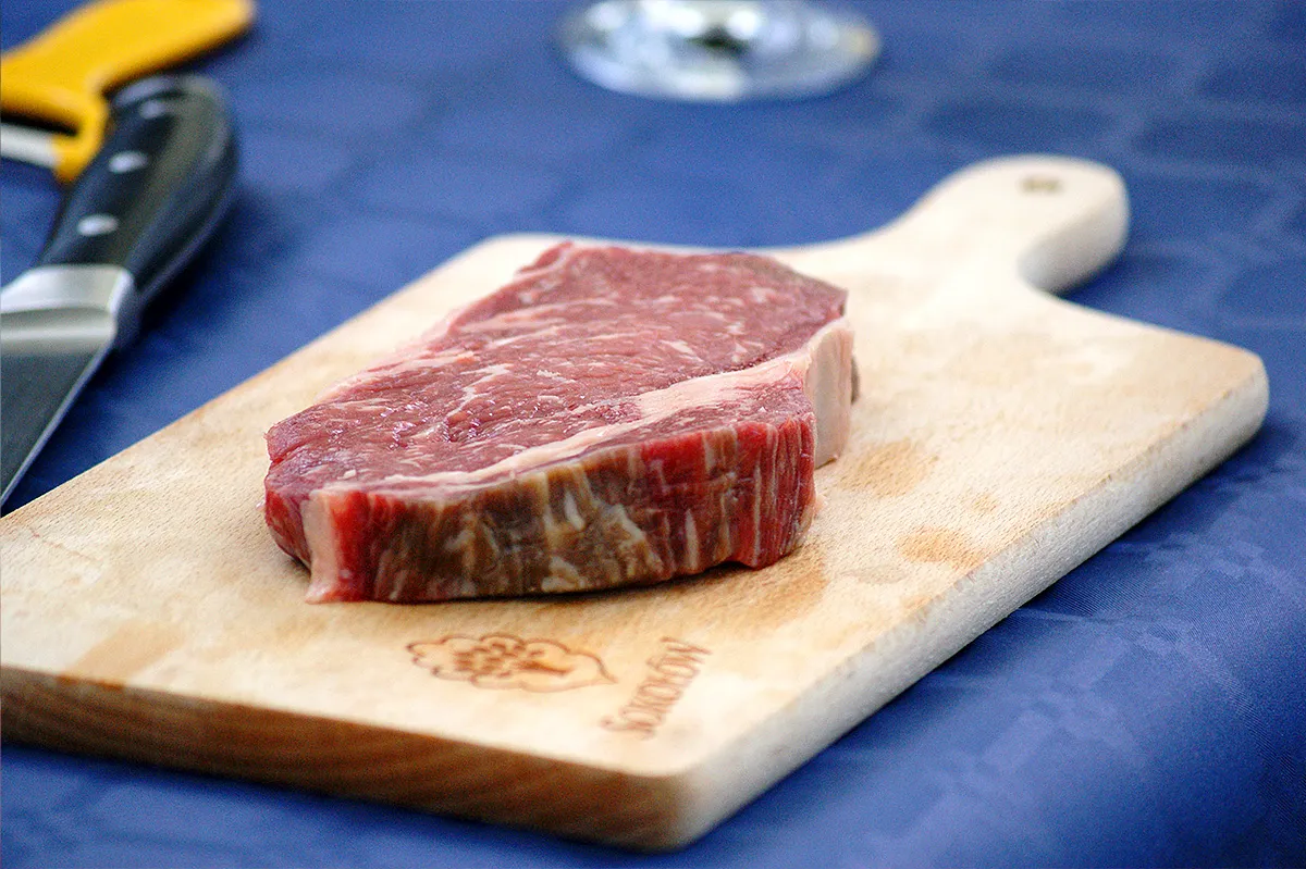 Zdjęcie Dlaczego można jeść surową wołowinę i co warto o tym wiedzieć