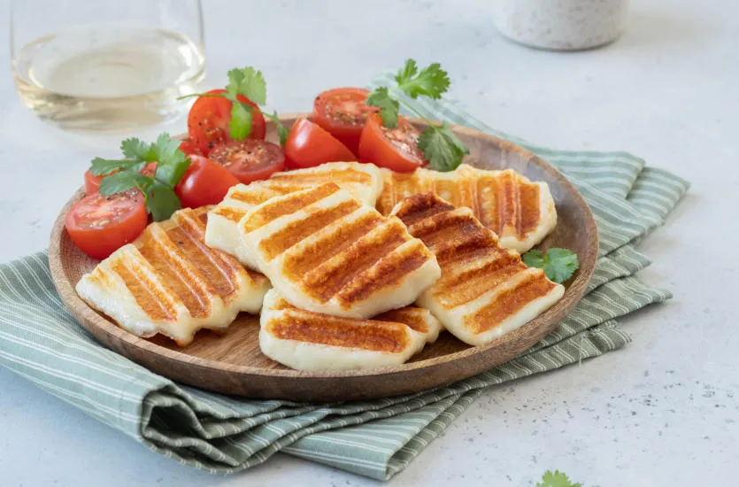 Zdjęcie Jak smażyć halloumi, aby uzyskać idealną chrupkość i smak