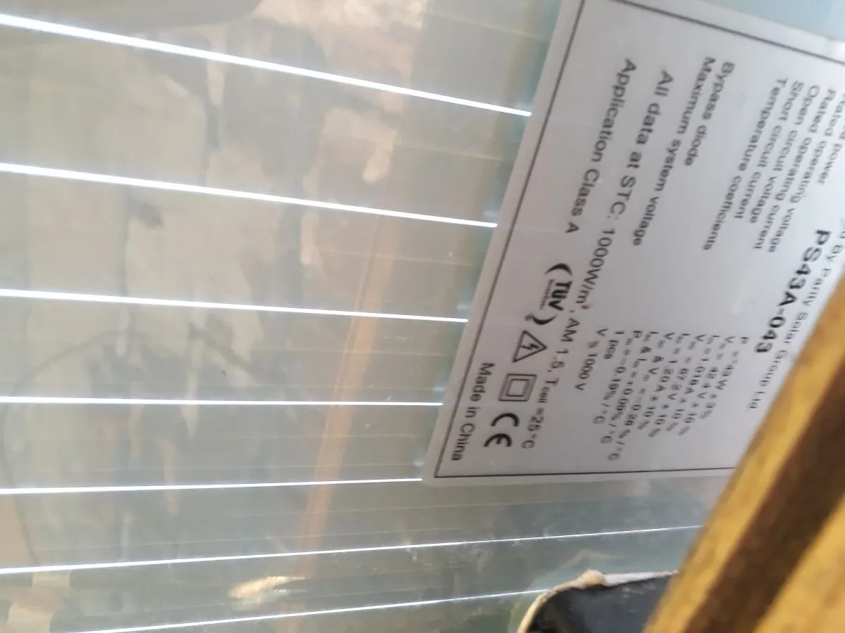Zdjęcie Jak podłączyć elektrownię wiatrową do inwertera z panelami bez problemów