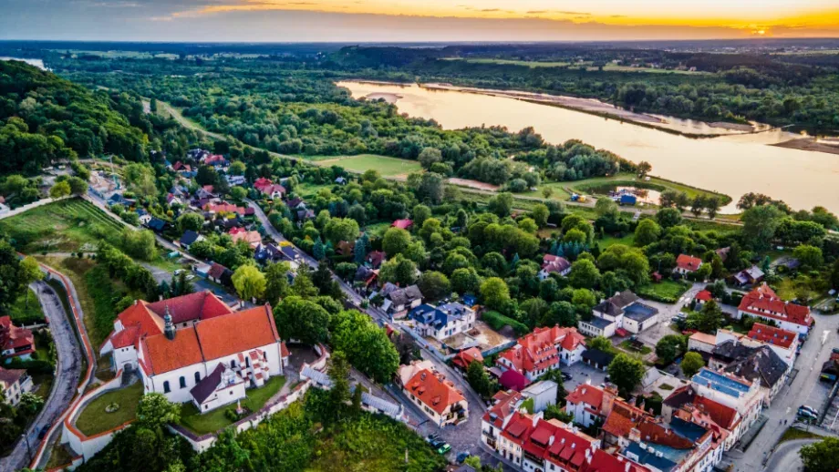 Zdjęcie Kazimierz Dolny zachwyci Cię cudami. Co musisz tam zobaczyć?