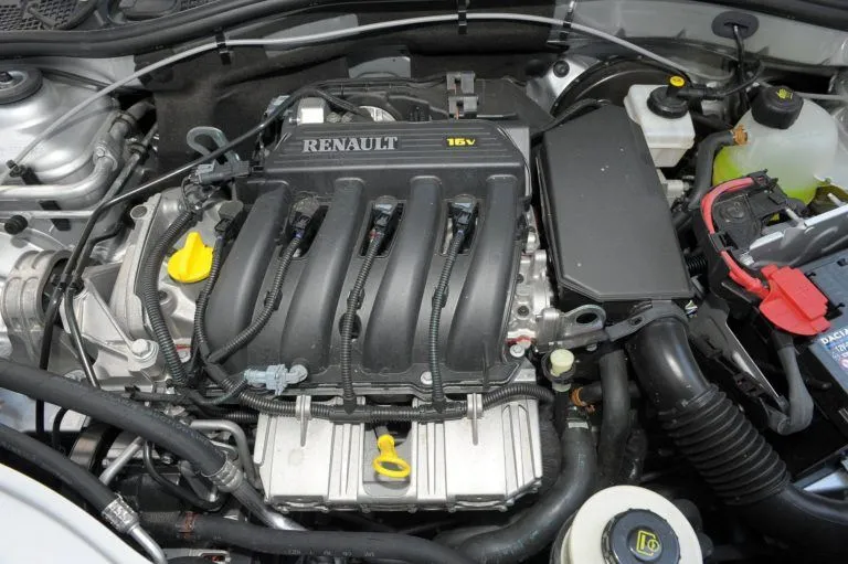 Zdjęcie Dacia Duster jaki silnik wybrać? Porównanie, wady i zalety każdej jednostki