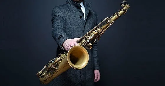 Zdjęcie Jakim instrumentem jest saksofon? Ciekawe fakty i historia tego instrumentu
