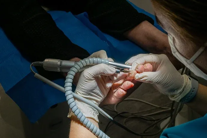Zdjęcie Czy podolog jest na NFZ w Krakowie? Sprawdź dostępne usługi bez kosztów