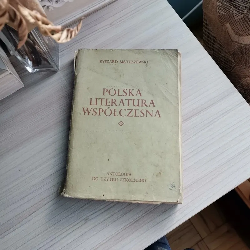 Zdjęcie Literatura współczesna od kiedy? Kluczowe daty i kontekst historyczny