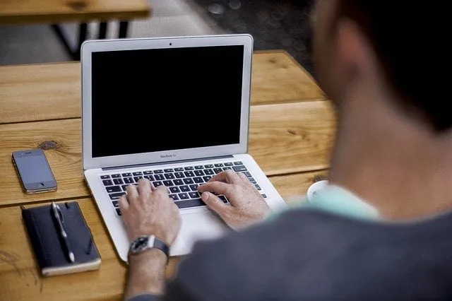 Zdjęcie Jak pobrać KRS online i uniknąć problemów z dokumentami