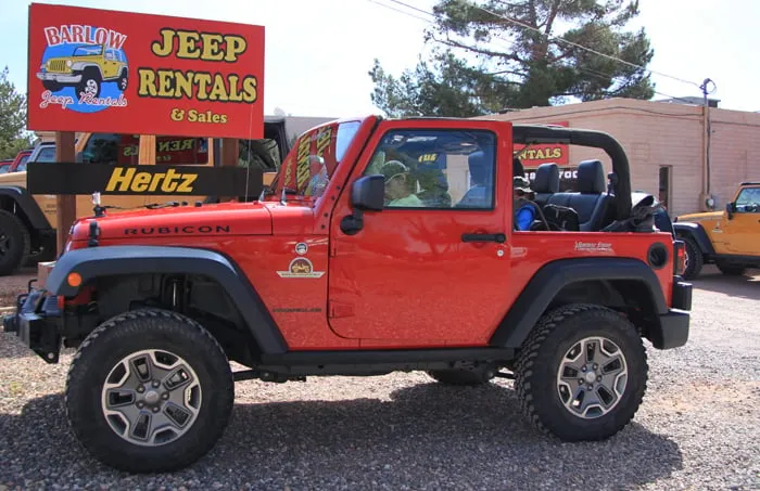 Zdjęcie Ile kosztuje wynajem samochodu na tydzień? Ceny w różnych miastach