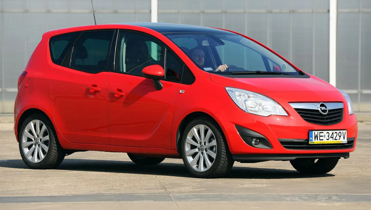 Zdjęcie Opel Meriva jaki silnik benzynowy wybrać, aby uniknąć kosztów?