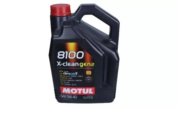 Zdjęcie Motul specific czy x-clean: który olej jest lepszy dla Twojego auta?