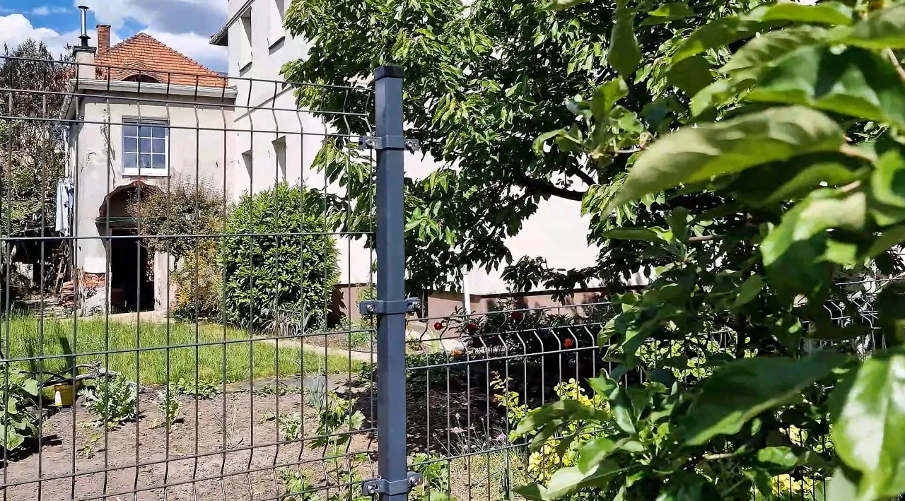 Zdjęcie Jak podwyższyć ogrodzenie: 5 skutecznych metod krok po kroku