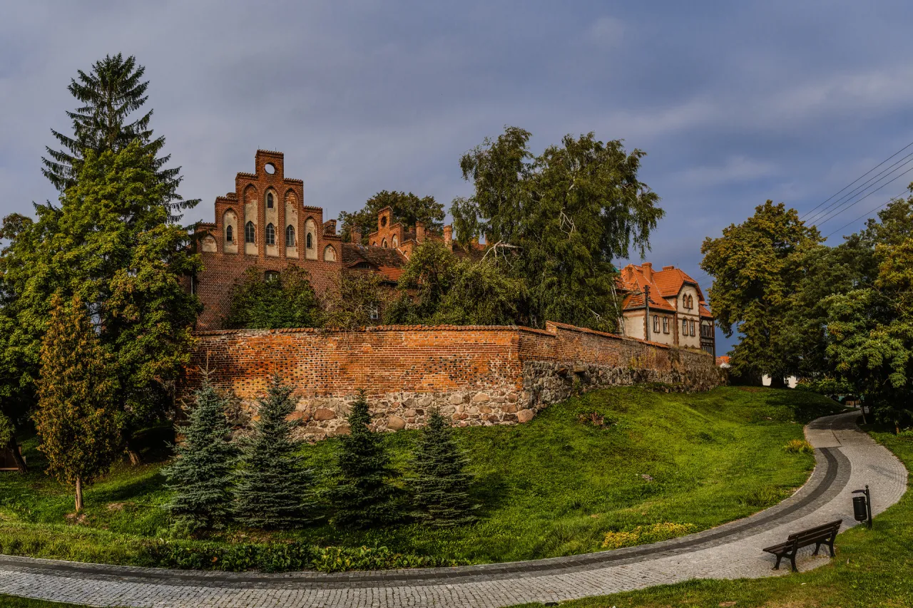 Zdjęcie Zamek w Sztumie: Fascynująca historia i tajemnice średniowiecznej warowni