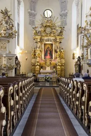 Zdjęcie Sanktuarium maryjne w Kodniu - historia, wydarzenia i modlitwy