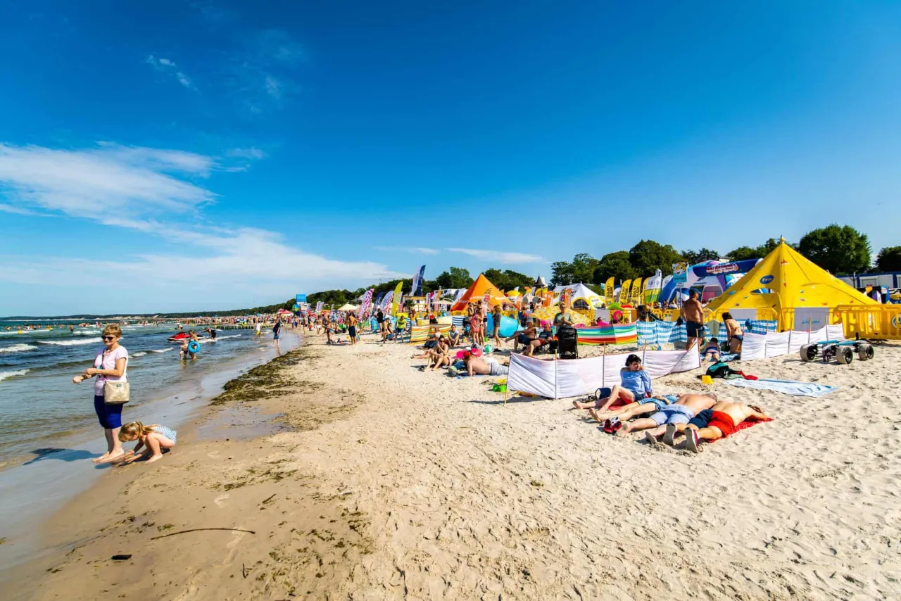 Zdjęcie Ustka plaża wschodnia czy zachodnia - która jest lepsza dla ciebie?