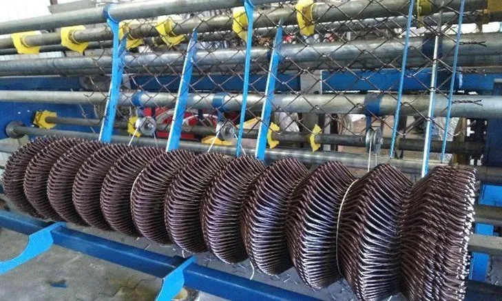 Zdjęcie Produkcja siatki ogrodzeniowej: ile zarobisz na własnej firmie w branży