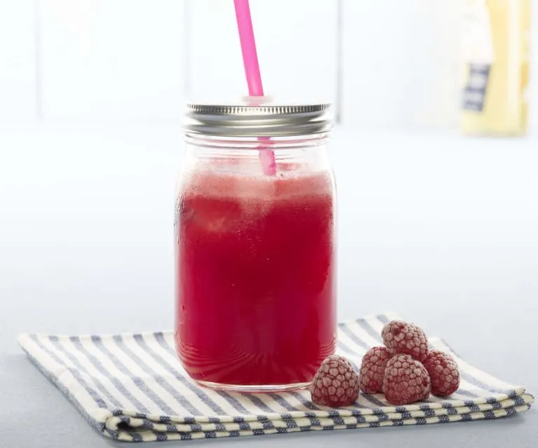 Zdjęcie Najlepsze przepisy na malinowy drink, który zachwyci Twoich gości