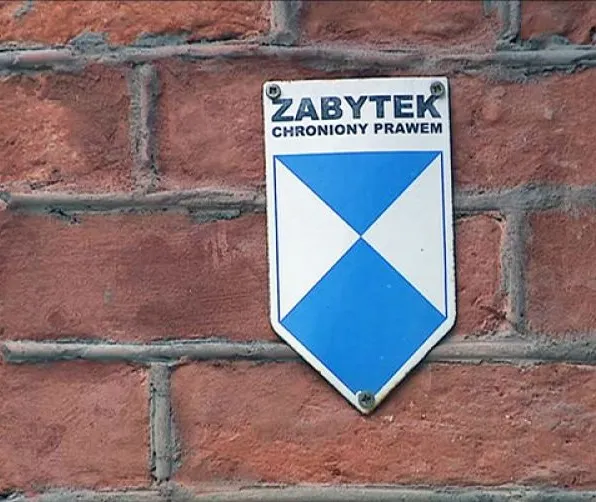 Zdjęcie Kiedy budynek jest zabytkiem? Poznaj kluczowe kryteria i proces