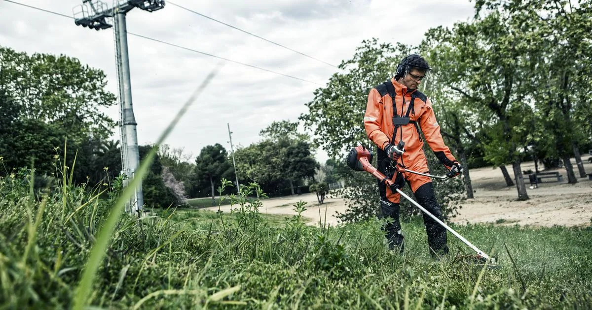 Zdjęcie Kosa spalinowa Husqvarna 125R - dostępność, części i alternatywy