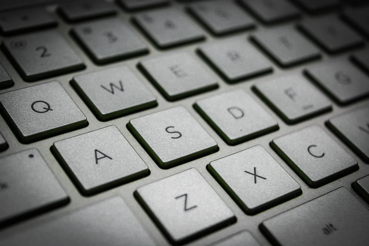 Zdjęcie Kultowy klawisz zniknie z klawiatury Microsoft po 30 latach.