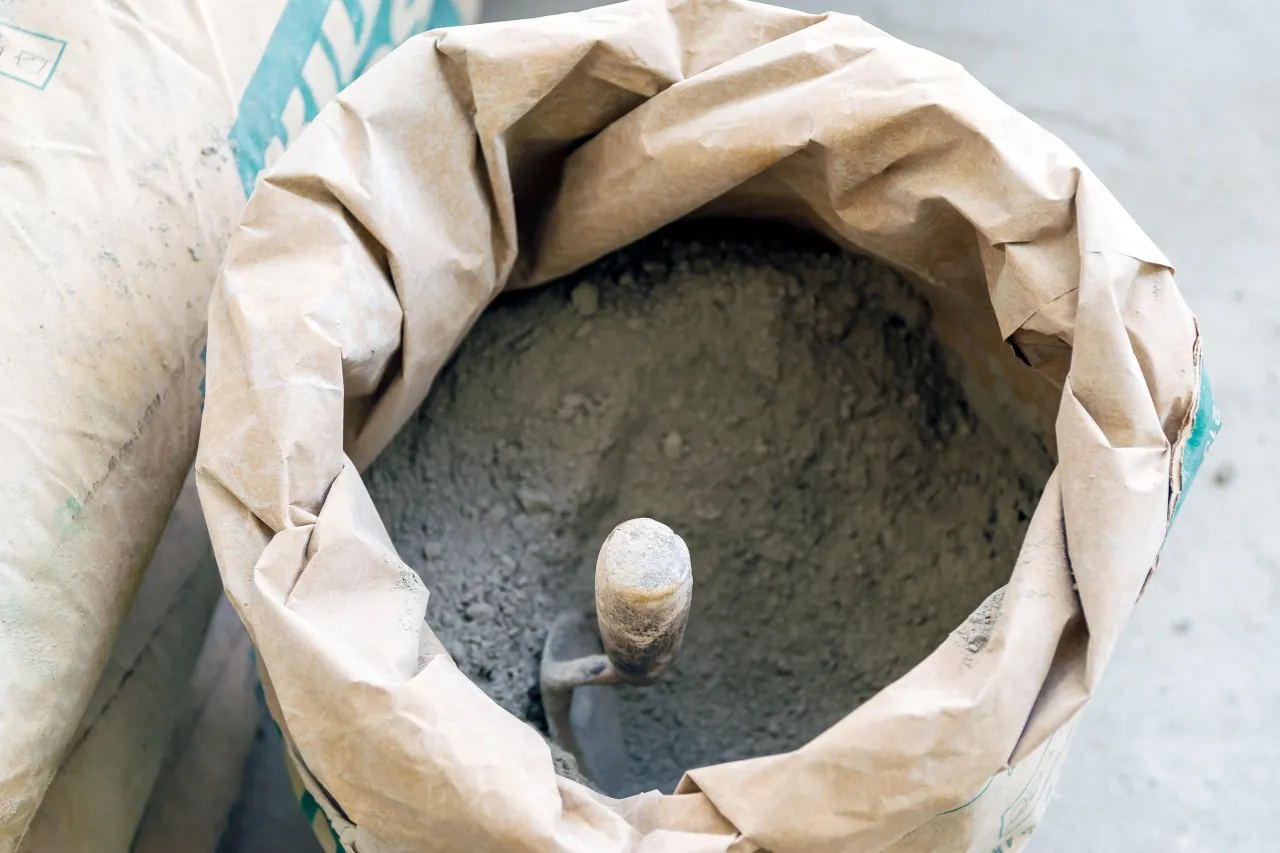 Zdjęcie Ile worków cementu potrzebujesz na 1 m3 betonu? Oto odpowiedź!