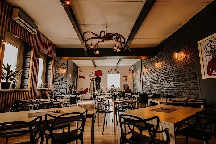 Zdjęcie Gdzie zjeść w Chorzowie? Odkryj najlepsze restauracje i smaki