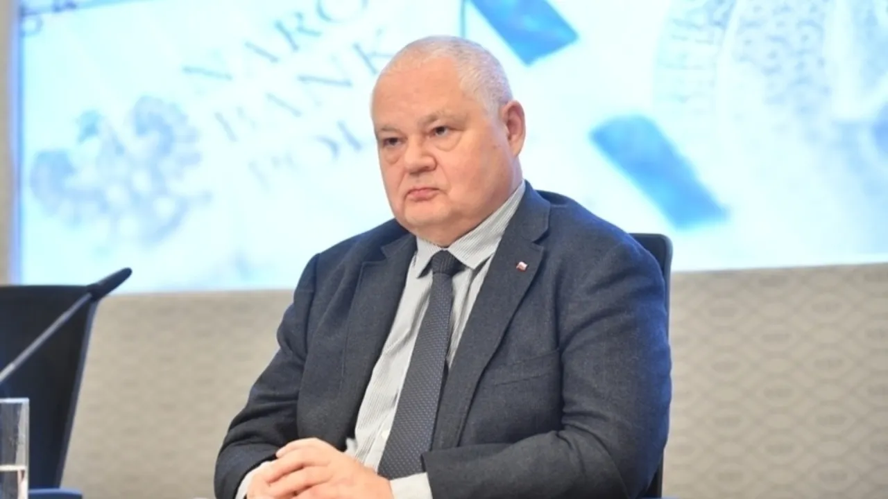 Zdjęcie Ile zarabiał Belka w NBP? Zaskakujące fakty o jego wynagrodzeniu