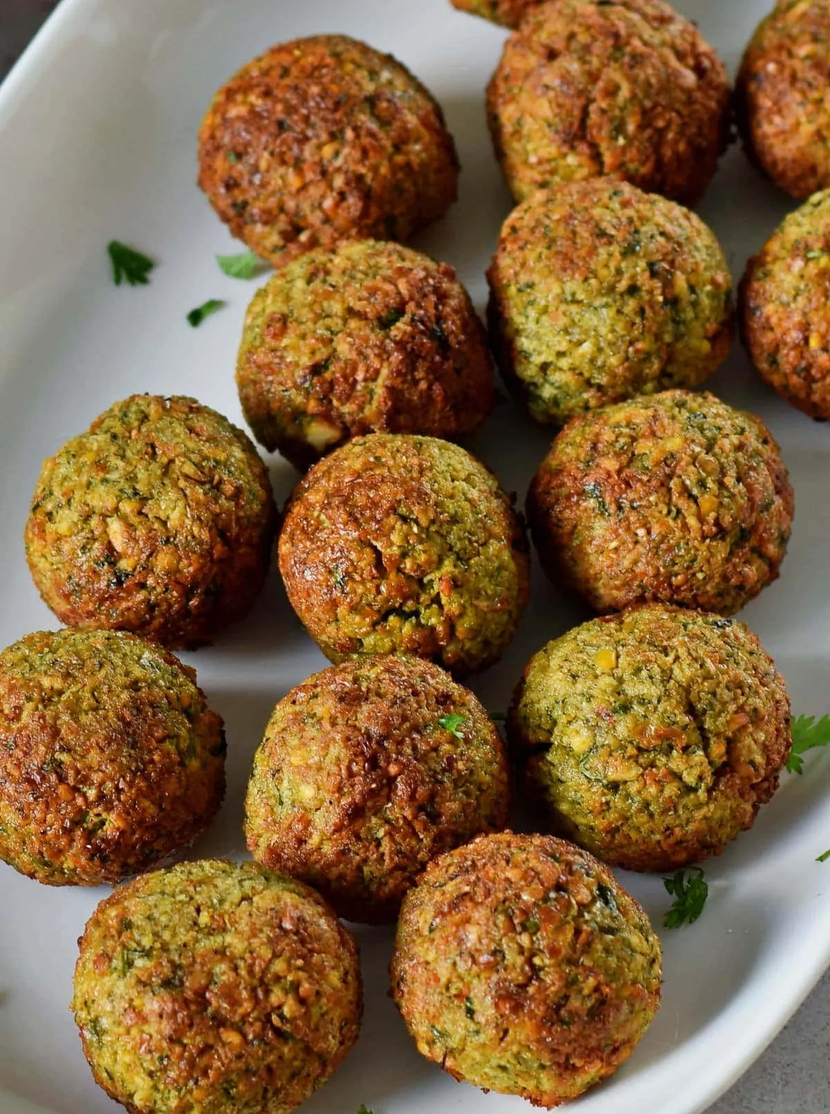 Zdjęcie Woraus bestehen Falafel Bällchen? Die überraschenden Zutaten enthüllt
