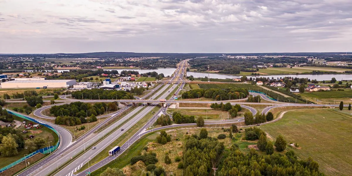 Zdjęcie Kto jest właścicielem autostrad w Polsce? Odkryj zaskakujące fakty
