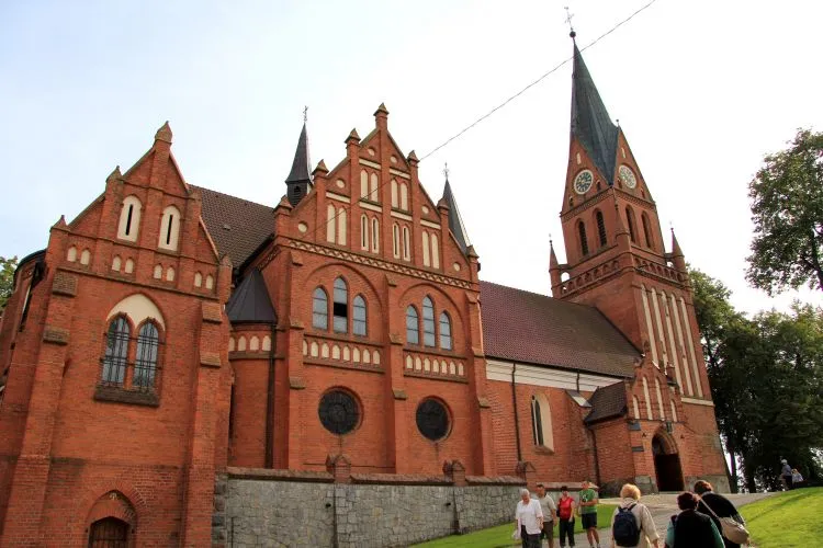 Zdjęcie Sanktuarium w Gietrzwałdzie: najpopularniejsze miejsce objawień w Polsce