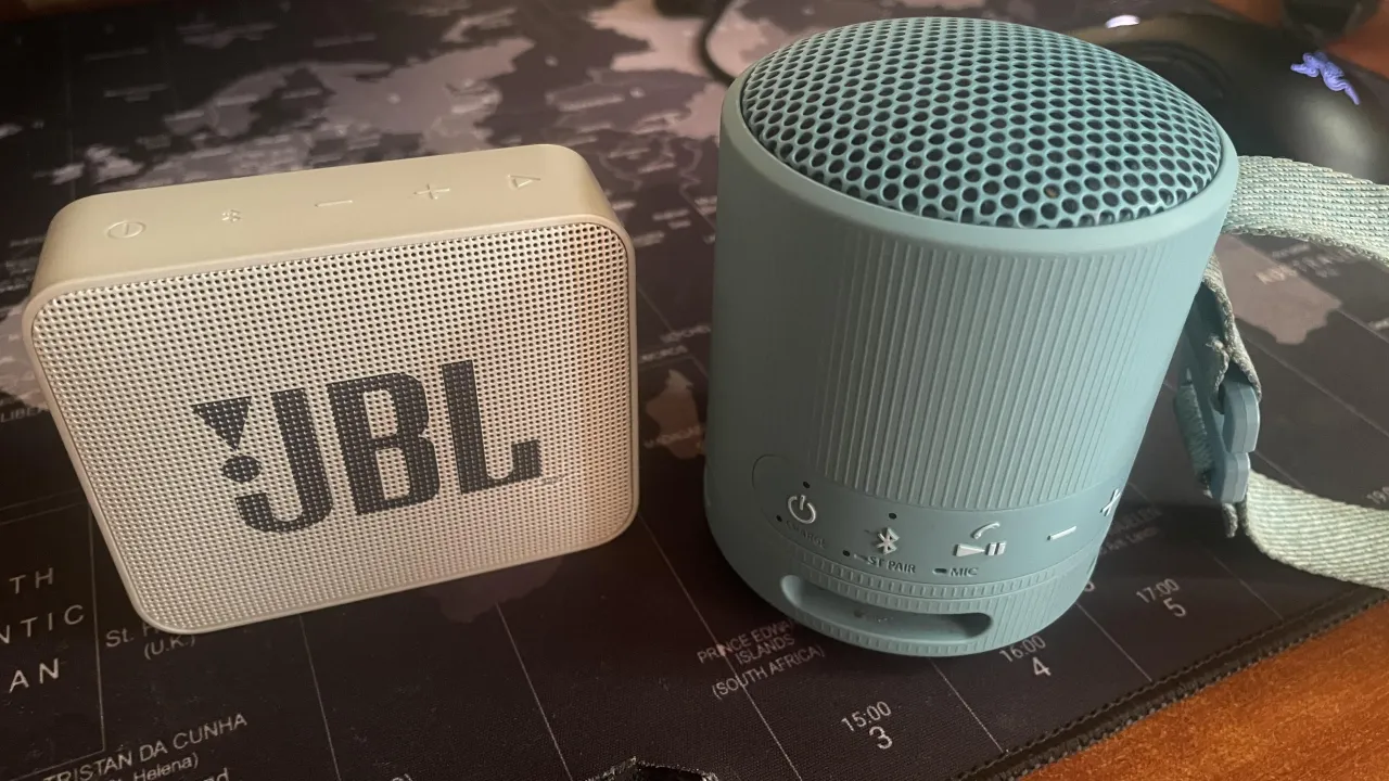 Zdjęcie Jak sparować 2 głośniki JBL bez problemów i cieszyć się dźwiękiem stereo