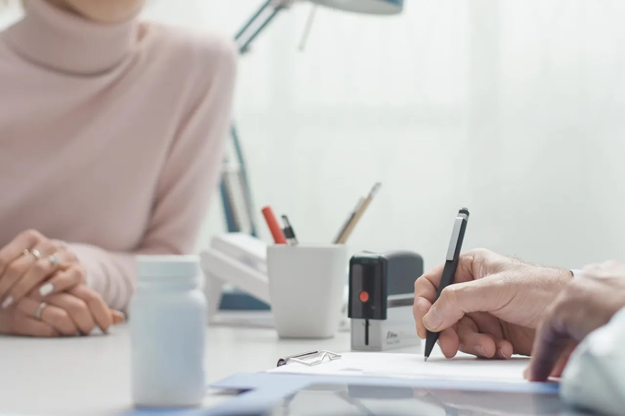 Zdjęcie Ile dni wstecz lekarz może wystawić zwolnienie? Oto ważne informacje