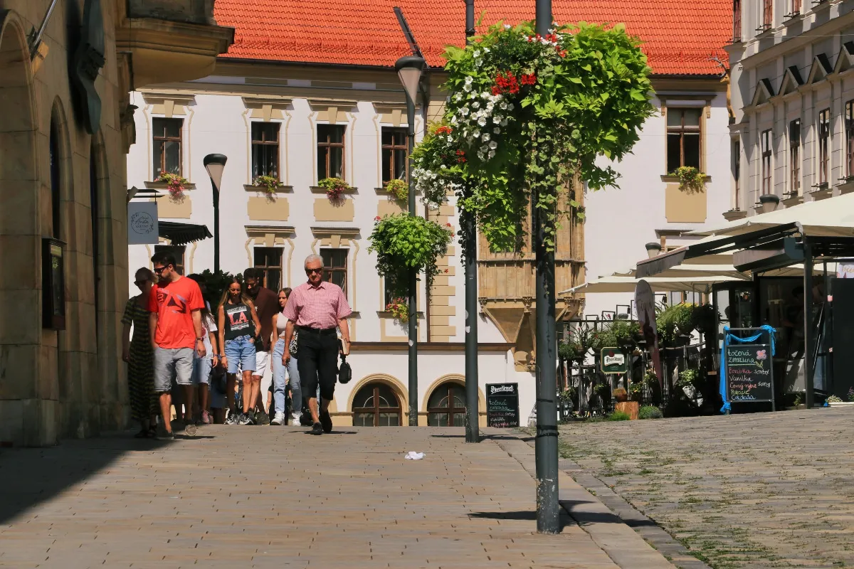 Zdjęcie Ołomuniec gdzie zjeść – najlepsze restauracje, które musisz odwiedzić