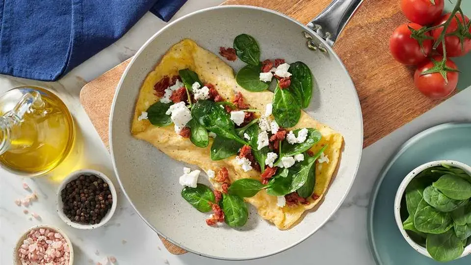 Zdjęcie Najlepsze przepisy na omlet z kozim serem, które zachwycą smakoszy