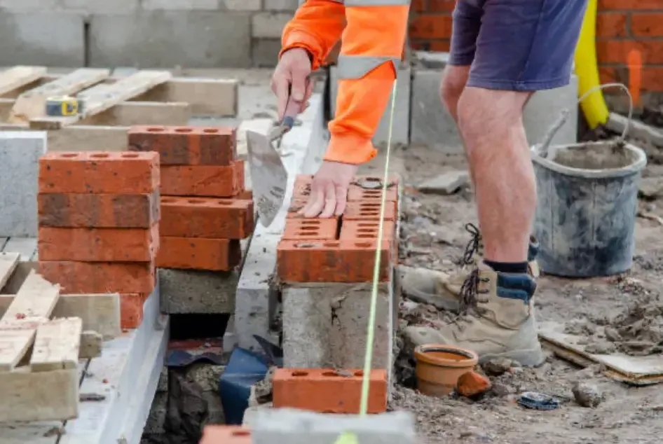 Zdjęcie Jak długo wiąże zaprawa murarska? Poznaj kluczowe czasy schnięcia