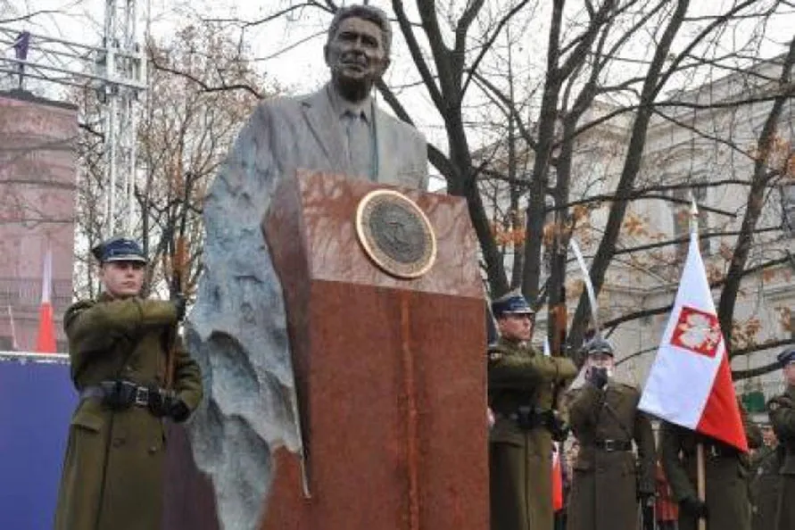 Zdjęcie Władysław Dudek: Inżynier i Rzeźbiarz - Dwie Wybitne Postacie