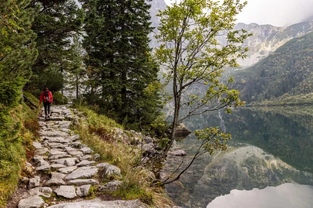 Zdjęcie Morskie Oko szlak ile km – poznaj długość trasy i jej urok