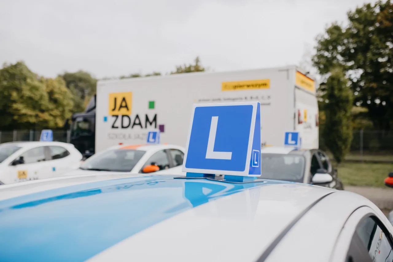 Zdjęcie Jak wygląda egzamin na prawo jazdy? Praktyczne porady, by uniknąć błędów i zdać za pierwszym razem