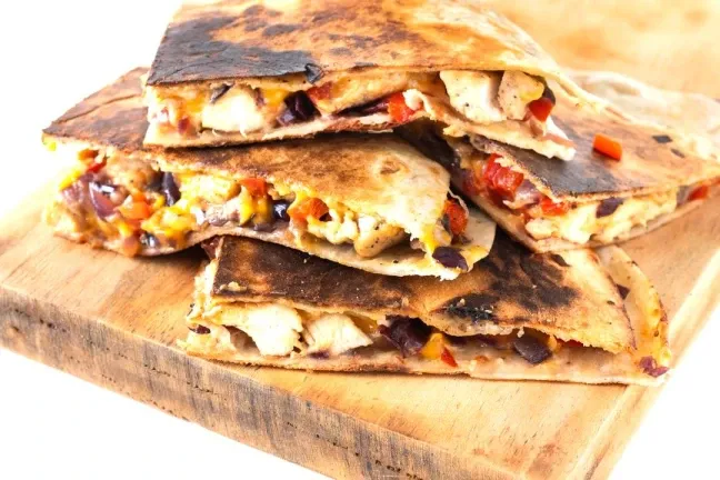 Zdjęcie Jak zrobić quesadillę jak z KFC, która zachwyci Twoje podniebienie