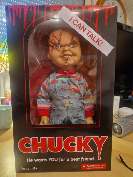 Zdjęcie Gdzie kupić laleczkę Chucky? Najlepsze opcje z dźwiękiem i cenami