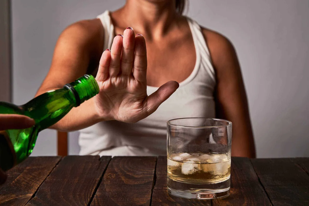 Zdjęcie Detoks alkoholowy ma sens? Poznaj jego skutki i ograniczenia w leczeniu