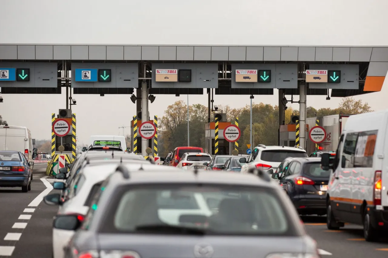 Zdjęcie Do kiedy bramki na autostradach znikną? Poznaj szczegóły zmian