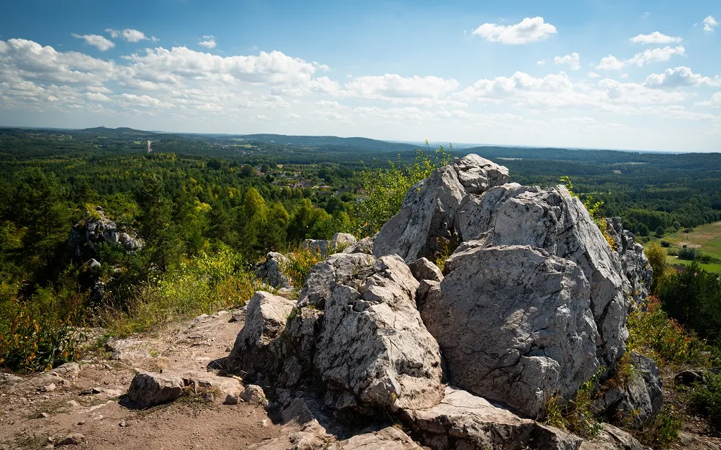Zdjęcie G&oacute;ry Świętokrzyskie: Odkryj najstarsze g&oacute;ry Polski! Przewodnik po atrakcjach