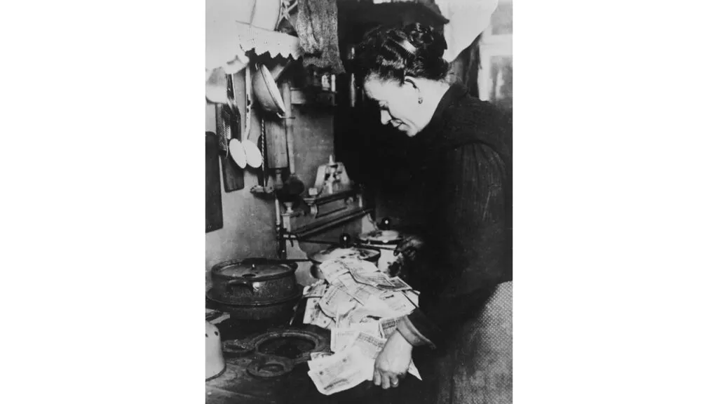 Zdjęcie Inflation 1923 im Unterricht: Effektive Materialien und Methoden für Lehrer