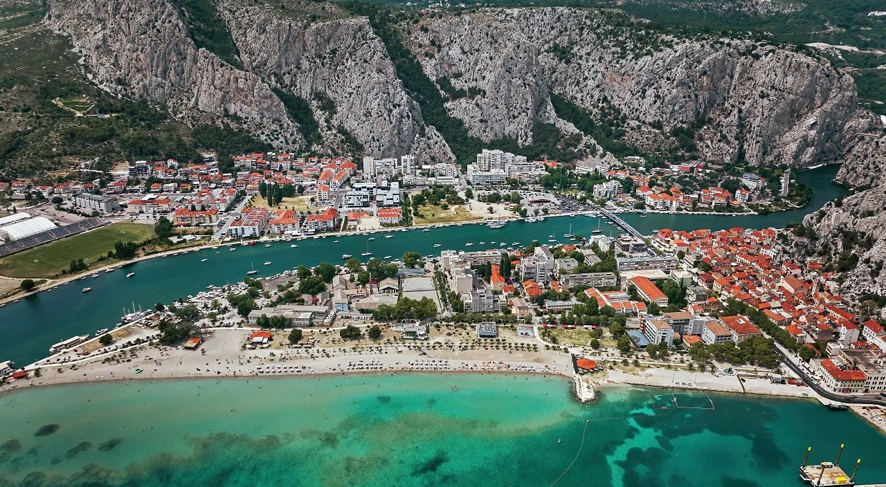 Zdjęcie Omiš atrakcje: najpiękniejsze miejsca, które musisz zobaczyć