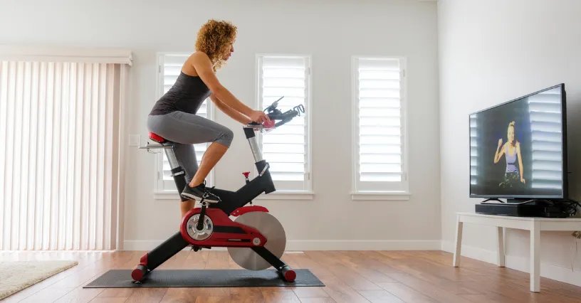 Zdjęcie Ile kosztuje rower stacjonarny? Sprawdź ceny i modele, które warto kupić