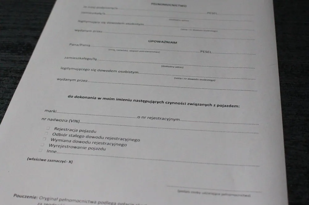 Zdjęcie Jak napisać upoważnienie do wyrejestrowania samochodu krok po kroku bez błędów