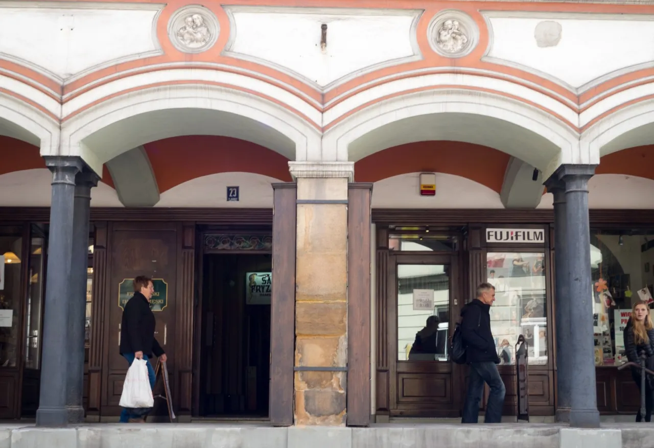Zdjęcie Cieszyn gdzie zjeść? Odkryj najlepsze lokalne restauracje i kawiarnie