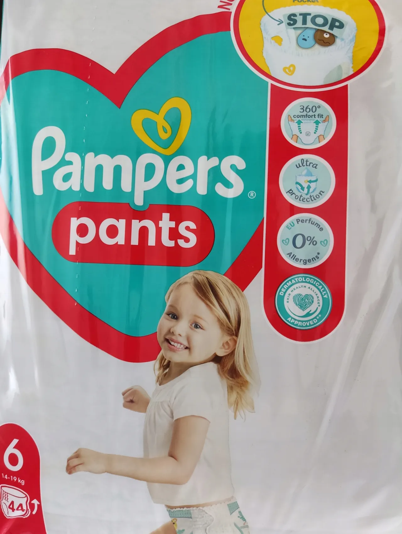 Zdjęcie Pieluchomajtki Pampers: Pasek z tyłu i jego znaczenie dla higieny