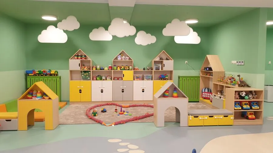 Zdjęcie Czy żłobek podlega pod oświatę? Odkryj kluczowe różnice w przepisach